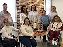 Участницы инклюзивного конкурса «Я все могу» получат сертификаты профессиональных визажистов
