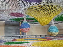 Вологодские студентки с ОВЗ «связали» игровую комнату для торгового центра