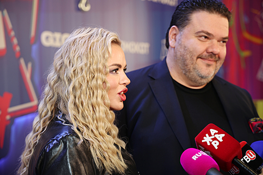 Новый избранник Анны Семенович вышел из всех бизнесов после знакомства с певицей