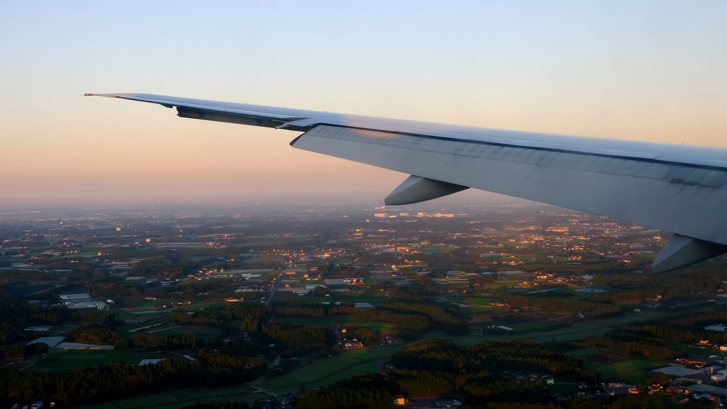 Экстренно приземлившийся в Румынии самолет вылетел в Стамбул