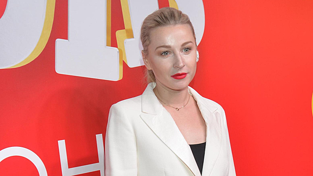 Звезда «Вампиров средней полосы» Ольга Медынич призналась, что скучает по Глебу Калюжному: видео Super