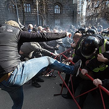 Кого поддержит на выборах полиция Украины