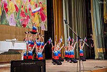 Солисты театра «Московская оперетта» выступили на праздничном концерте для жительниц Хамовников