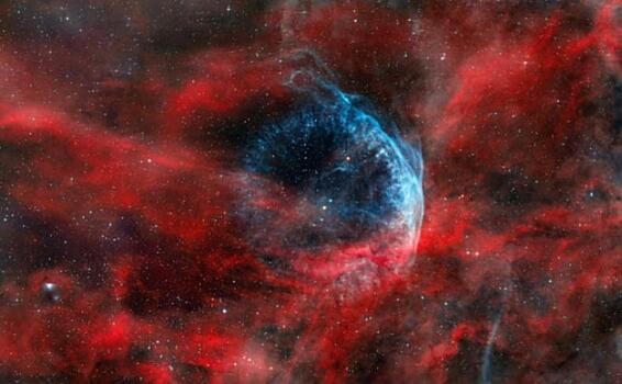 Туманность вокруг гигантской звезды запечатлел астрофотограф Поляков