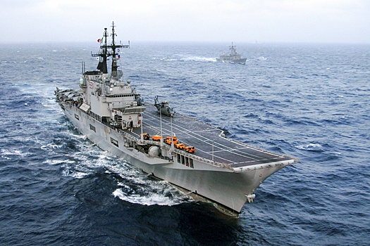 Индонезия намерена стать первой в Юго-Восточной Азии страной, имеющей авианосец