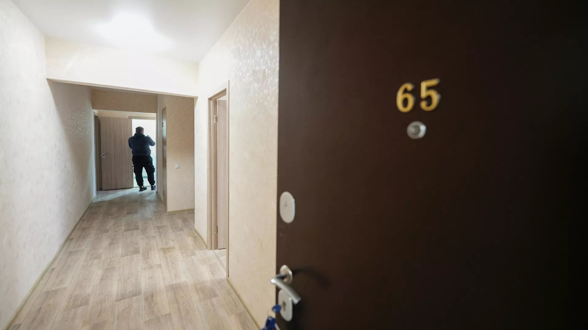 Внук пытался выжить у пережившей блокаду бабушки из квартиры