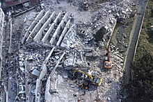 Sabah: В Стамбуле задержали подрядчика полностью обвалившегося при землетрясении жилого комплекса