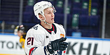 «Амур» объявил о подписании контракта с хоккеистом Вихаревым