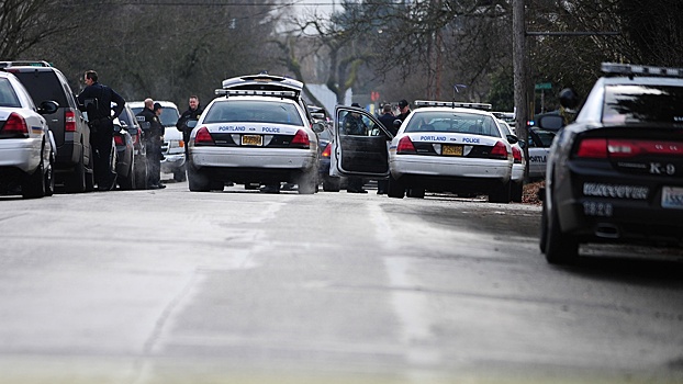 Пограничники в Портленде открыли стрельбу и ранили двоих человек