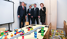 Мэр Вадим Кстенин посетил два открывшихся детских сада в Воронеже