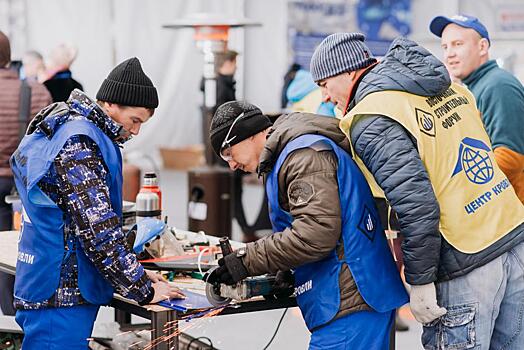 Эксперименты, шоу и дискуссии: в Приморье состоялось открытие Восточного строительного форума
