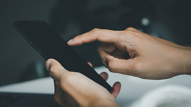 Можно ли пробить человека по номеру телефона и узнать о нём всё