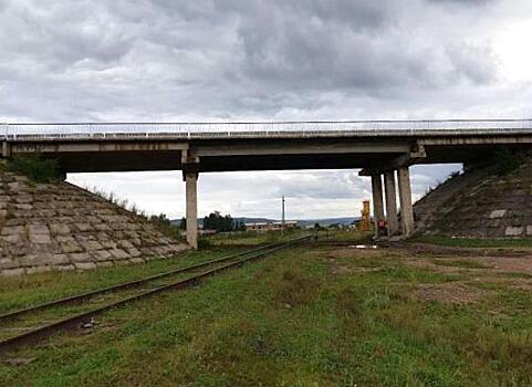 Путепровод над железнодорожными путями в Нерчинске отремонтируют впервые за 32 года эксплуатации