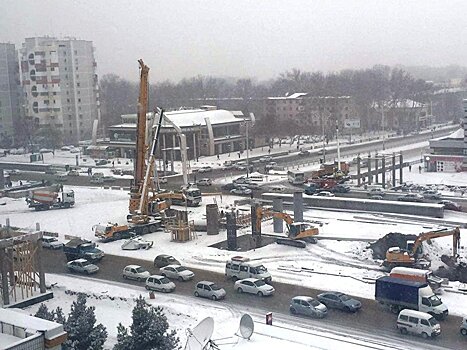 Новый мост возле станции метро "Новза" откроется на следующей неделе
