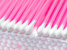 Мелкий расходник — большие последствия: что не так с ватными палочками