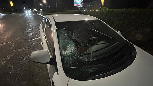 В Оренбурге пенсионер попал под машину, переходя дорогу в неположенном месте