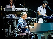 Создатель группы The Beach Boys Брайан Уилсон умер от остановки дыхания