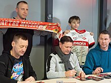 Филимонов и Аленичев забили за «Народную Команду» в НаПике. Также в российской Кингс Лиге сыграли Титов, Тихонов, Пименов и Колодин