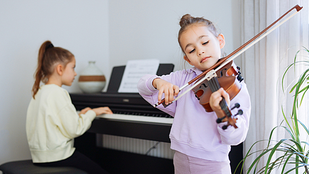 Полезно ли раннее музыкальное развитие ребёнку? Отвечают педагоги