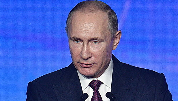 Песков опроверг данные о приезде Путина в Хакасию