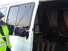 На подмосковных трассах работают мобильные пункты обогрева для водителей