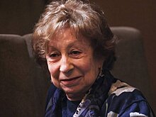 Общественник Бородин предложил убрать Ахеджакову из «Иронии судьбы» из-за нацистского лозунга