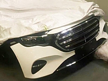 Новый Mercedes-Benz E-класса показал "личико"