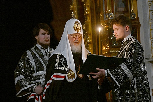 Патриарх Кирилл прочитал канон Андрея Критского в Сретенском монастыре