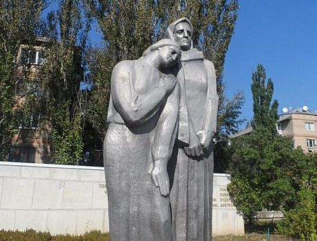 В Запорожской области осквернено кладбище советских воинов
