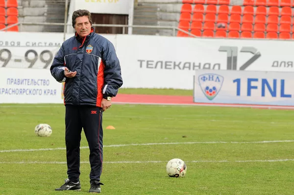 Экс‑тренер «Торпедо» Петренко назвал Панова самым тяжелым в общении футболистом