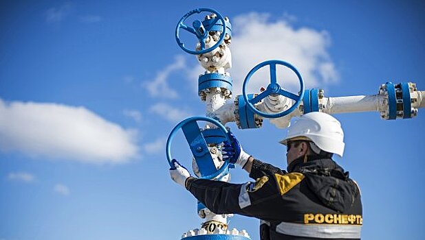 «Роснефть» договорилась о поставках нефти в Грецию
