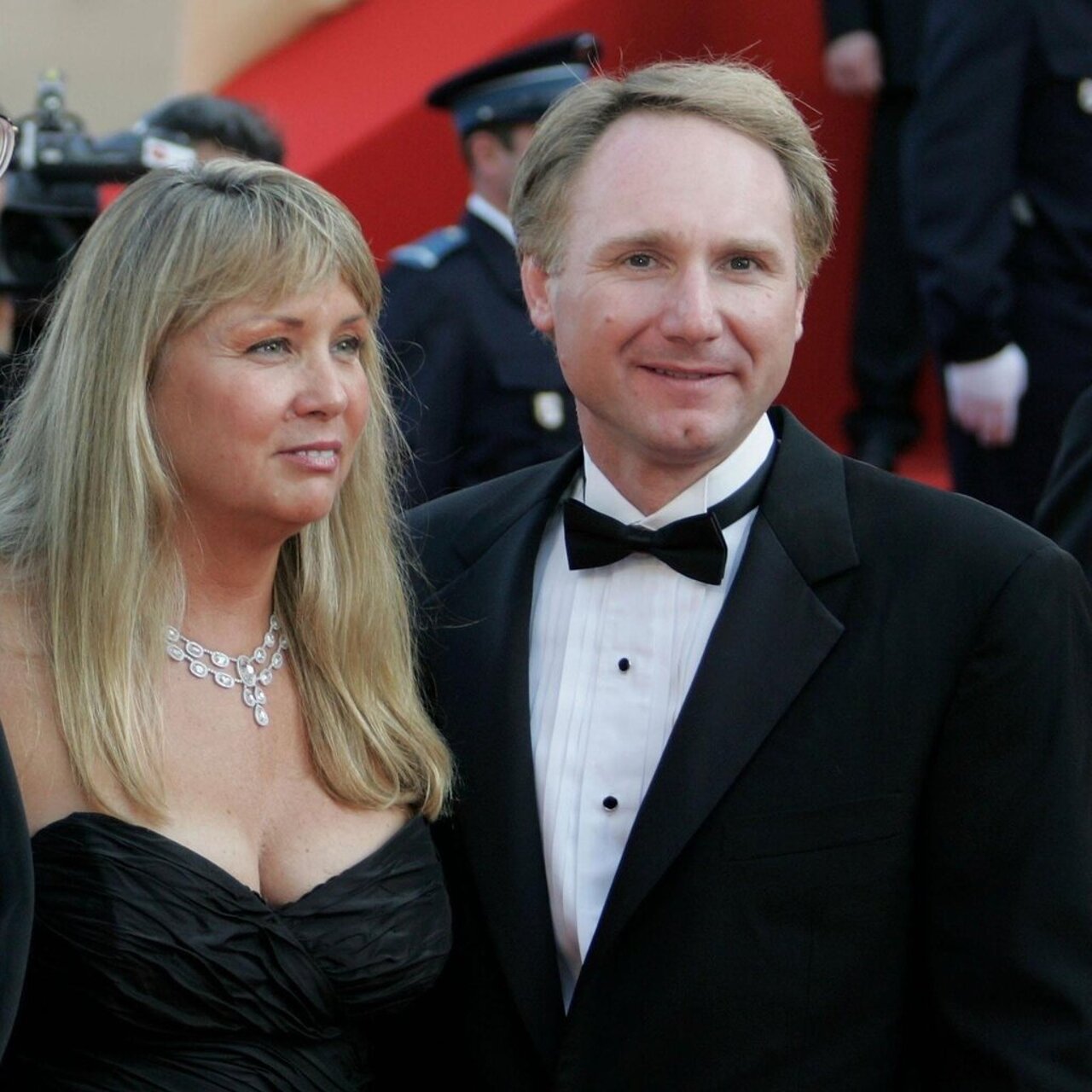 Delota Braun va Janna Maykls bitta yirik qora xorozni bolishadi