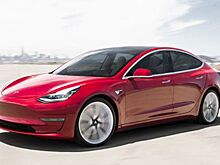 Автомобили Tesla научились распознавать светофоры и знаки «Стоп»