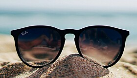 Как выбрать солнцезащитные очки. Тренды 2024–2025 года