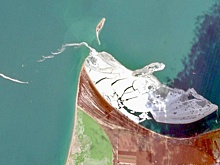 У берегов Крыма обнаружили дрейфующее ледяное поле длиной более 7 километров