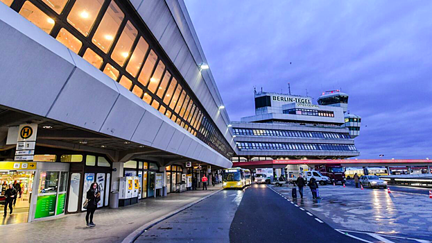 В Германии бастуют работники аэропортов. Отменены несколько рейсов, в том числе в Россию