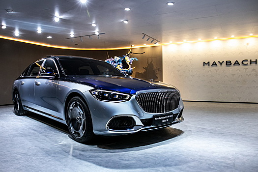 Mercedes-Benz впечатлил ценой юбилейного лимузина Maybach