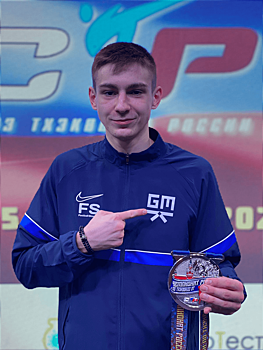 Ростовчанин завоевал серебряную медаль чемпионата России по тхэквондо