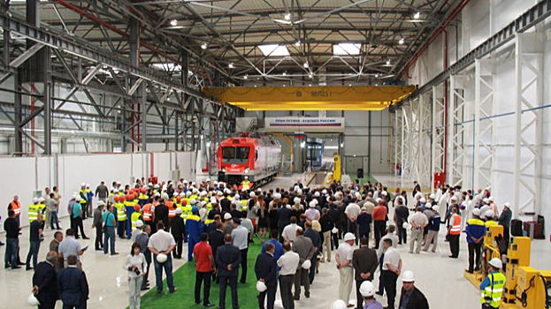 «ВЭБ-Лизинг» взыскал с Энгельсского локомотивного завода более девяти миллиардов рублей