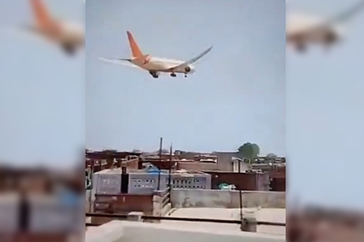 Эксперт Мельниченко: Катастрофа Boeing 787 Dreamliner - это сигнал тревоги
