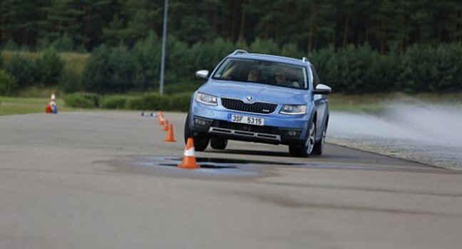 Предназначение ESP в автомобиле