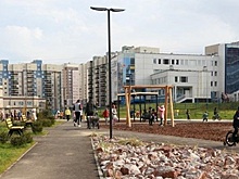 В красноярском микрорайоне Покровский торжественно открыли сквер «Яблоневый сад»