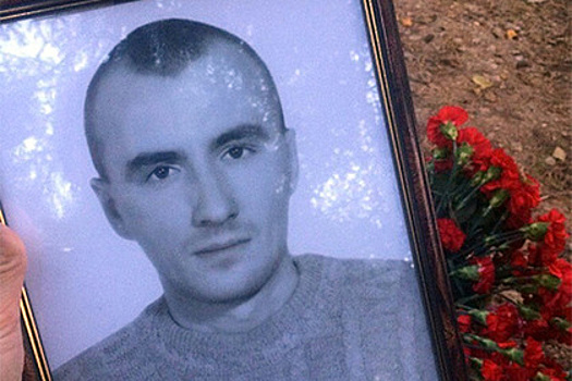 Полицейский в Нижнем Тагиле насмерть забил задержанного