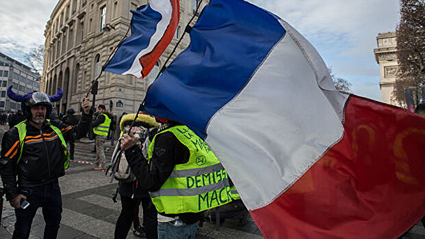 В Париже задержали более 160 активистов