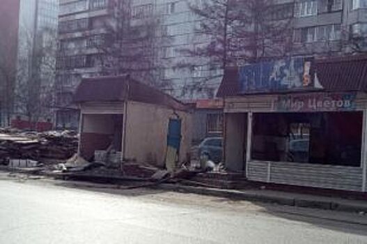 В Димитровграде на государственной земле незаконно установили киоски