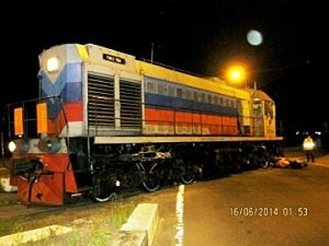 В Братске столкнулись мотоцикл и тепловоз