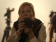 «‎Потрясли до глубины души». Кирстен Данст – о съемках в «‎Падении империи»