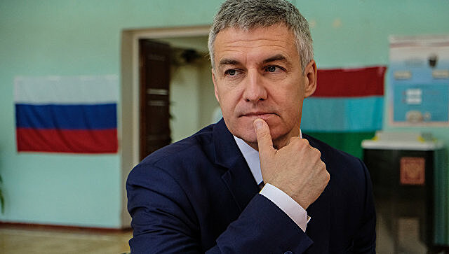 Избирком утвердил победу Парфенчикова на выборах главы Карелии