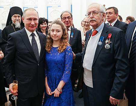 Ливанов: Путин исполнил мечту моей внучки