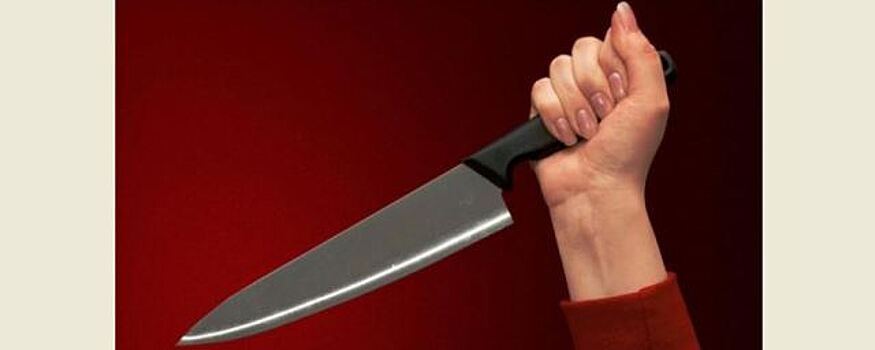 В Саранске женщина ударила ревнивого сожителя ножом